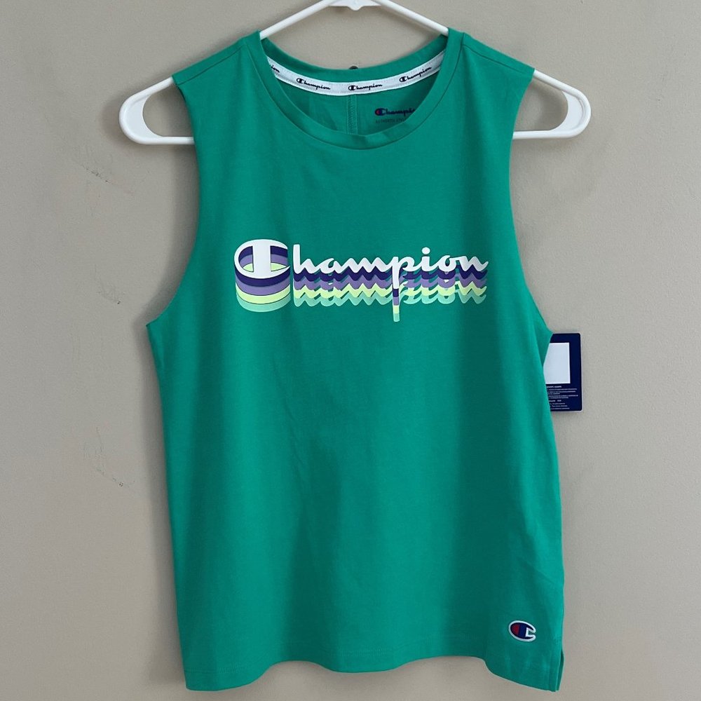 Champion sleeveless T, size small